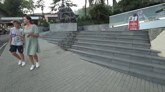 АБХАЗИЯ. Новый Афон. Пещера и Монастырь. ГЭС и ж/д станция "Псырцха" .. смотреть онлайн