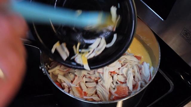 Imitation Crab Bisque Soup with Michael's Home Cooking смотреть онлайн