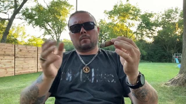 White chocolate mocha By Cigar Federation смотреть онлайн