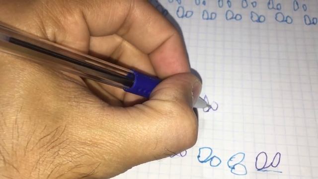 Нодар делает уроки с папой учит его писать. смотреть онлайн
