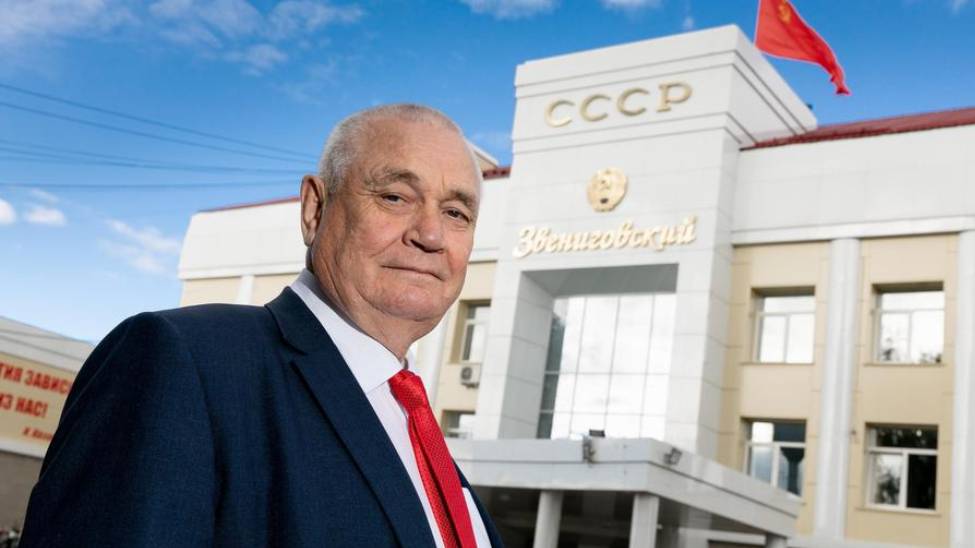 "Широка СТРАНА моя РОДНАЯ..." Красное Знамя на лучшем предприятии! смотреть онлайн