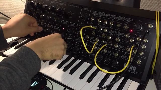Korg MS-20 mini improvisation смотреть онлайн