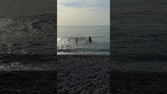 Адлер 1 ноября. Пляж "Лазурь". смотреть онлайн