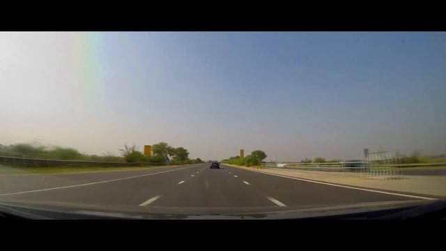 130 km/hr in 90 km/hr zone , escaped a fine!! смотреть онлайн