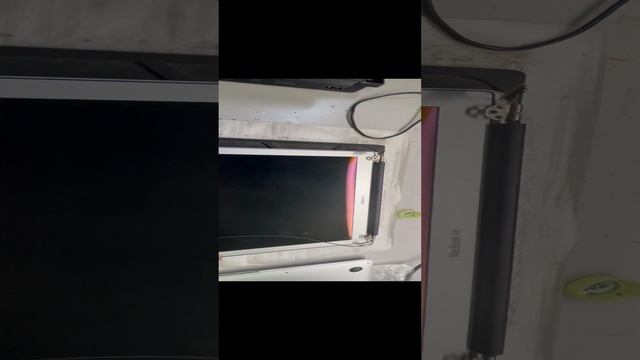 Apple MacBook Air 13 A1466 замена матрицы (экрана)