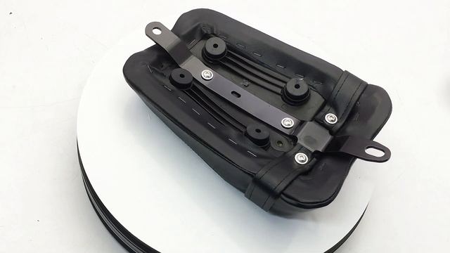 Passenger Pillion Seat For Harley Softail Slim FLS 2012-2017/Slim S FLSS 2016-2017 смотреть онлайн