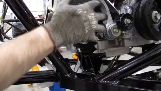 Installing the AC Compressor on the Rally Fighter смотреть онлайн
