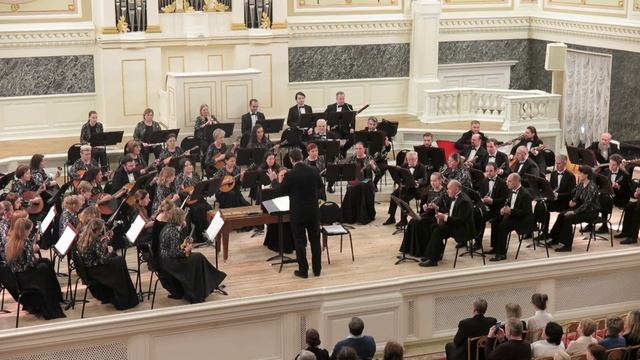 В. Гаврилин "Перезвоны" из цикла "Зарисовки". Андреевский оркестр. Дирижер - Сергей Федосеенко смотреть онлайн