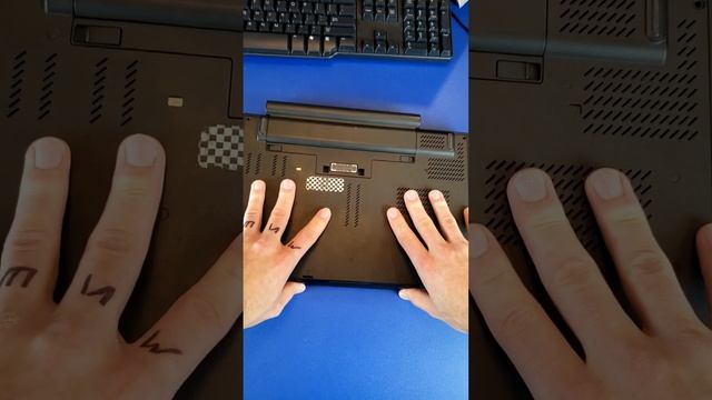 How I Got A FREE Laptop #shorts смотреть онлайн