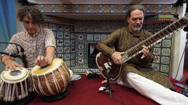 Raga Kirwani. Alokesh Chandra - sitar, Yuri Lebedev - tabla. July 23, 2022 смотреть онлайн