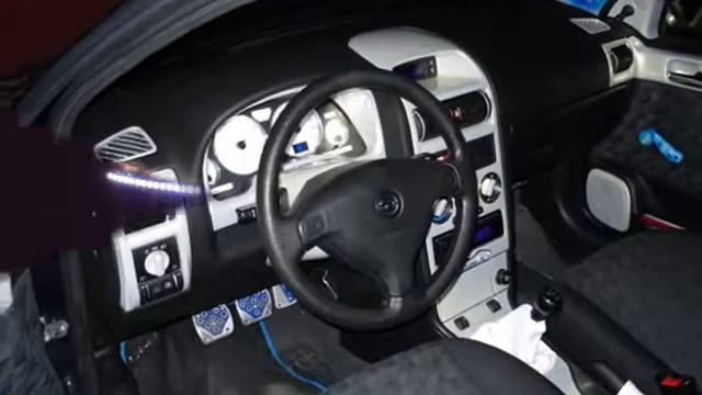 Holles Astra G смотреть онлайн