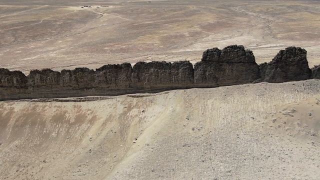 Volcano in Shiprock New Mexico смотреть онлайн