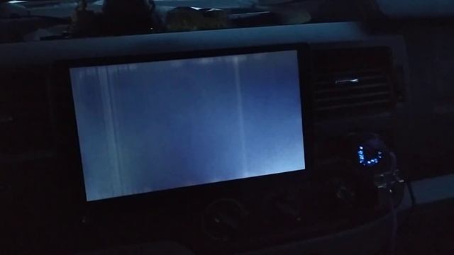 Китайская андроид магнитола, погас экран