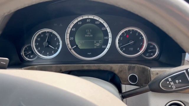 2010 Mercedes-Benz E550 смотреть онлайн