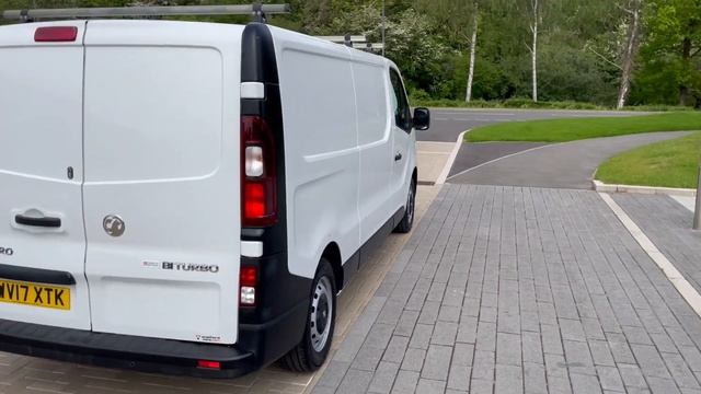 vauxhall vivaro lwb with ac WV17XTK смотреть онлайн