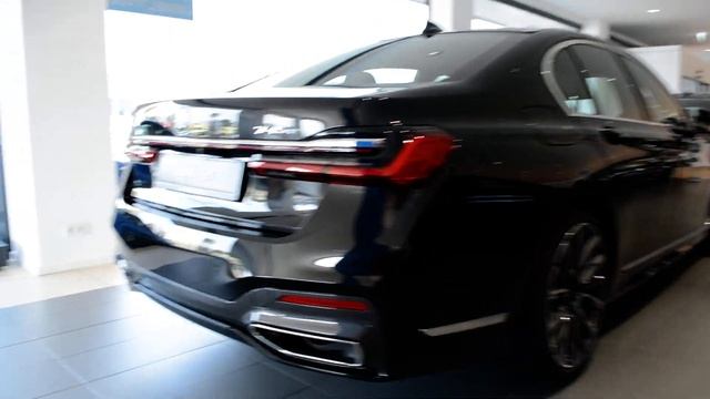 2020 New BMW 7er Exterior смотреть онлайн