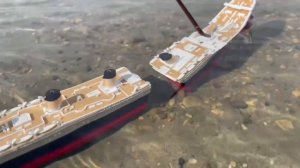 Sinking of Titanic Model at the Lake ( Titanic Splits in Half )