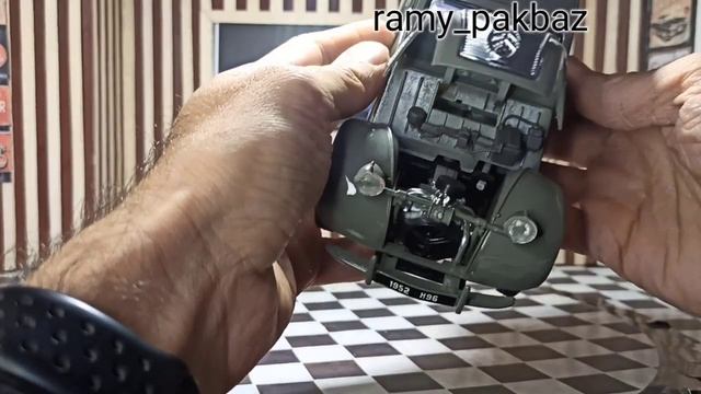 MAISTO (thailand) SPECIAL EDITION 1:18 CITROEN  2CV 1952