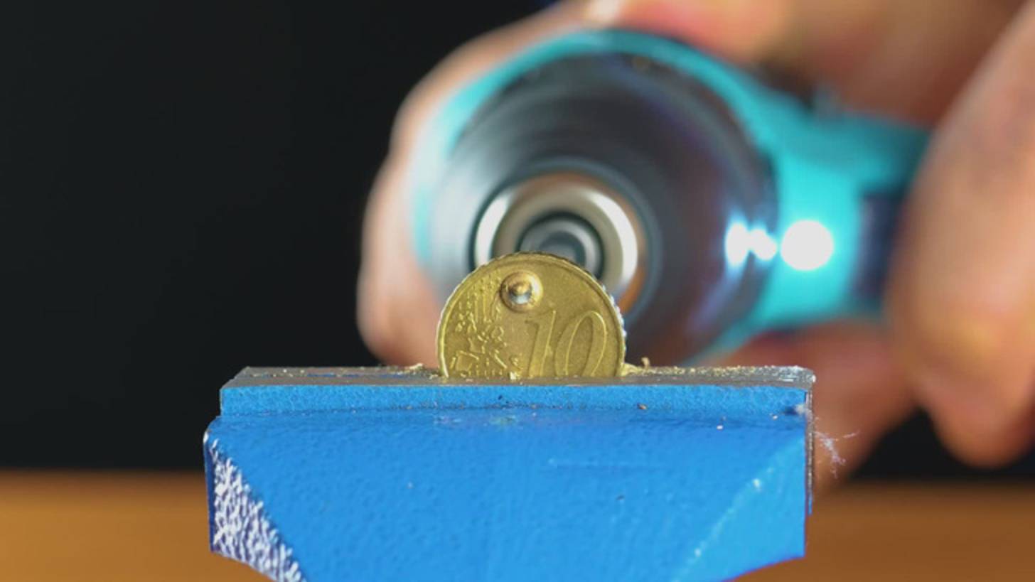 Как починить все в доме с минимальными затратами смотреть онлайн