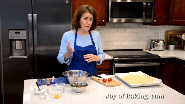 Strawberry Tart Recipe Demonstration - Joyofbaking.com смотреть онлайн