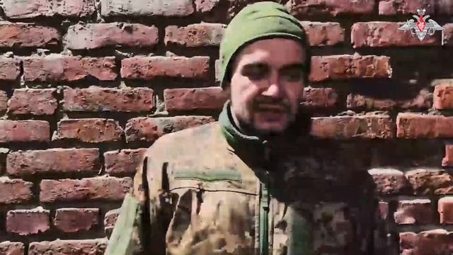 Чтобы сохранить свои жизни сдались в плен смотреть онлайн