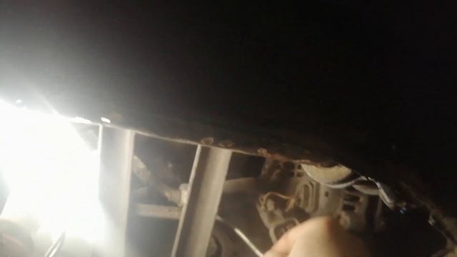 Где находится датчик давления масла датчик детонации Мицубиси Каризма смотреть онлайн