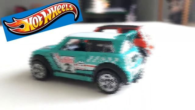 Hot Wheels vs Matchbox MINI cooper S on Track смотреть онлайн