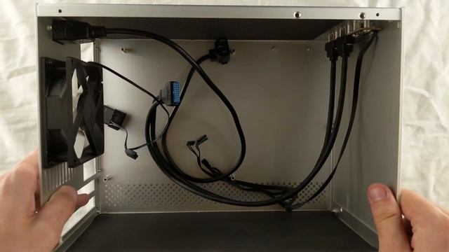 MINI ITX PC Build In the METALFISH S4 смотреть онлайн