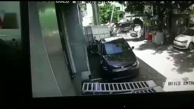 New Car Accident In Trichy | New Vehicle Delivery  | Volkswagen Polo Accident | Trichy Car Accident