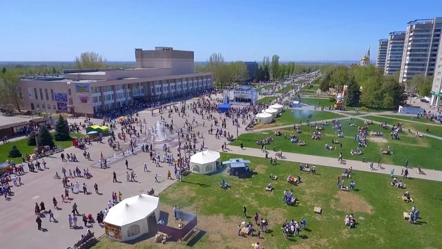 Первомай и праздник шашлыка. смотреть онлайн