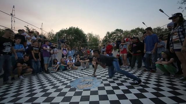 БЕЛЫЙ VS МИШАНЯ | LET'S GET BACK IN TIME 2 | KILL THE BEAT FINAL смотреть онлайн