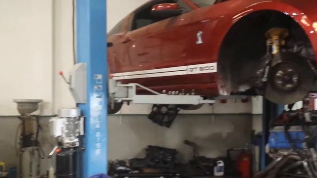 Auto maintenance workshop fully equipped location Sharjah UAE Indastrial Area 4 смотреть онлайн