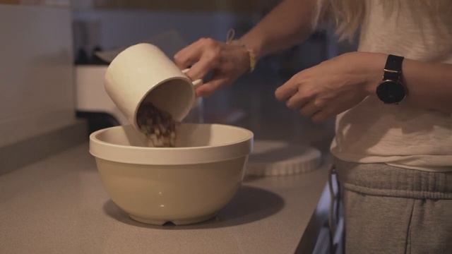 VLOG | Good things on bad days, homemade pistachio milk recipe 🍵💗 смотреть онлайн