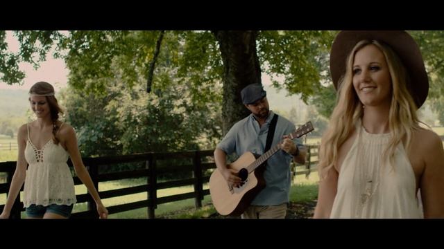 Jennell- Feels Like Home (Official Music Video)