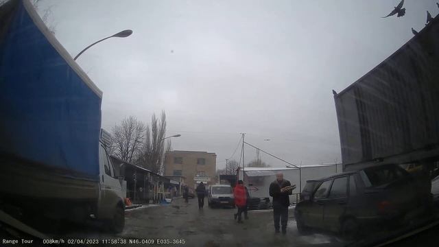 Луганск, оптовый рынок. 2023 02.04 11:57:42 смотреть онлайн