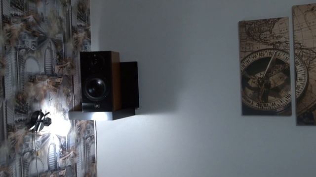 Accoustic Research Status s10 смотреть онлайн