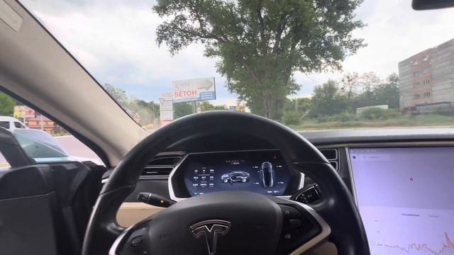 Отзыв владельца tesla model s p90 2013 год… в 2024. сплошное разочарование смотреть онлайн