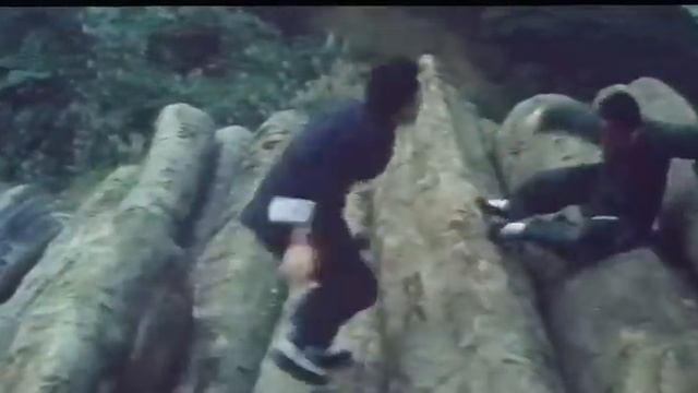 Wu Tang Collection - Lightning of Bruce Lee | Showdown at the Cotton Mill смотреть онлайн