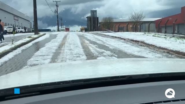 Heavy hailstorm in Brazil смотреть онлайн