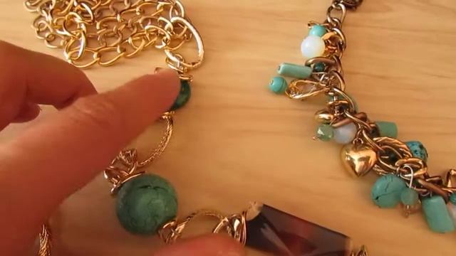 Красивые и необычные кулоны-галстука от Ксении смотреть онлайн
