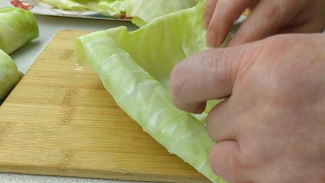 ВОТ КАК ПРАВИЛЬНО ЗАВОРАЧИВАТЬ ГОЛУБЦЫ ЧТОБЫ ОНИ НЕ РАЗВОРАЧИВАЛИСЬ ПРИ ВАРКЕ🔥Лучшие Голубцы в МИРЕ смотреть онлайн