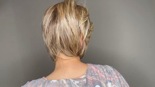 Opening Act Wig by Raquel Welch | Human Hair Short Style | Colour Shown RL12/22SS Shaded Cappuccino смотреть онлайн