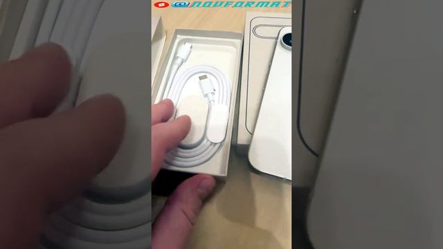 Смартфон Google Pixel 9 смотреть онлайн