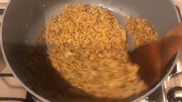 How to cook Freekeh with chicken - قەرەخەرمان-وصفة الفريكة مع الدجاج смотреть онлайн