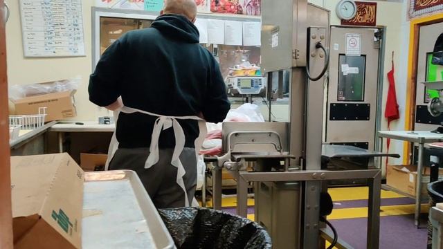Meat shop in USA|Halal Meat shop USA|Non veg shop in USA|sravanthi vlogs USA|Telugu vlogs USA смотреть онлайн
