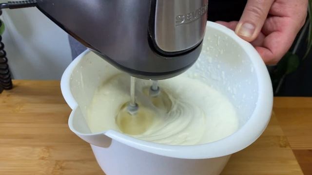 Erdbeer Tiramisu - fruchtig, einfach in 10 Minuten fertig смотреть онлайн