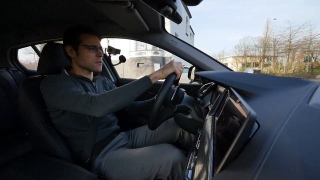 BMW 1 Series REVIEW 118d F40 FWD - OnlyBimmers BMW Reviews