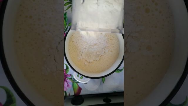 ШИКАРНЫЙ ПИРОГ К ЧАЮ/ ЕҢ ЖҰМСАҚ БӘЛІШ. Қазақша рецепт. Пирог смотреть онлайн