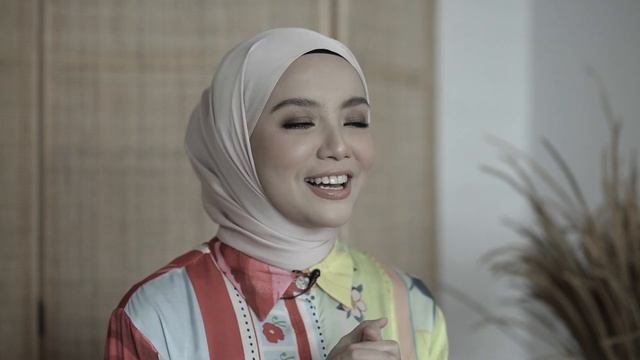 Nona Influencer Award : Aura Positif MIRA FILZAH Curi Tumpuan смотреть онлайн