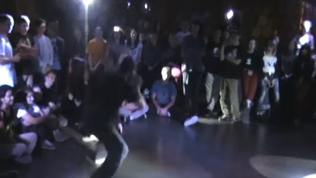Chief Rocka Cypher.HOUSE. Артем vs Раф смотреть онлайн